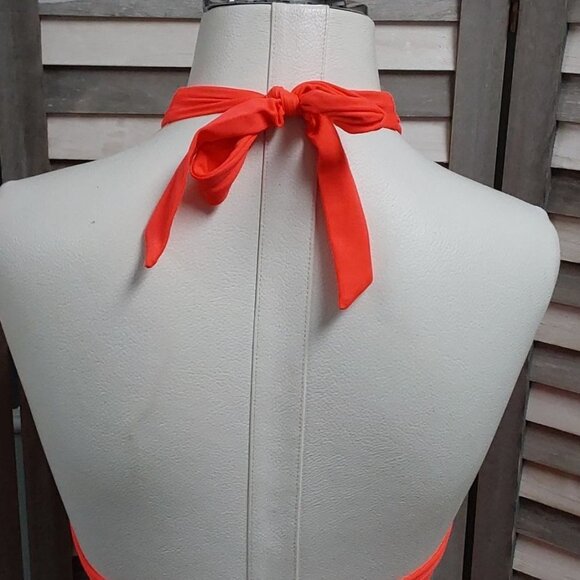 Cross Front Halter One Piece Swimsuit | Wild Fable | Small (4/6) - Picture 5 of 10